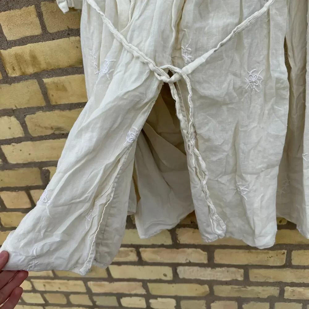 Magnolia Pearl Embroidered White Linen Olivia Jacket with Lace Collar OSFM *Flaw - Picture 5 of 8